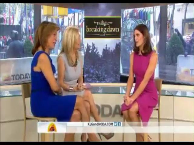 Ashley-Greene-dot-nl-15November2012TheTodayShow0185.jpg