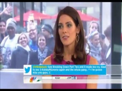 Ashley-Greene-dot-nl-15November2012TheTodayShow0076.jpg