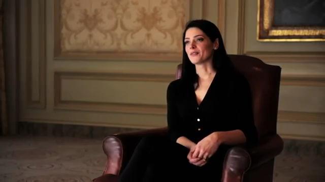 Ashley-Greene-dot-nl_Becoming0167.jpg