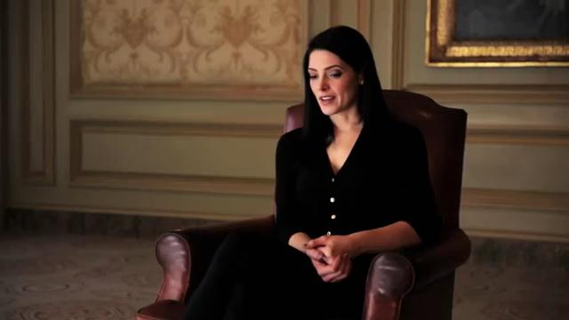 Ashley-Greene-dot-nl_Becoming0187.jpg