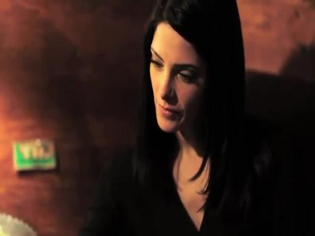 Ashley-Greene-dot-nl_Becoming0343.jpg