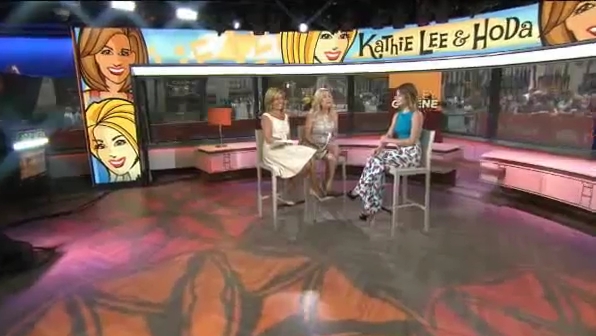 ashley-greene_nl_14Juli2014-TheTodayShow0000.jpg