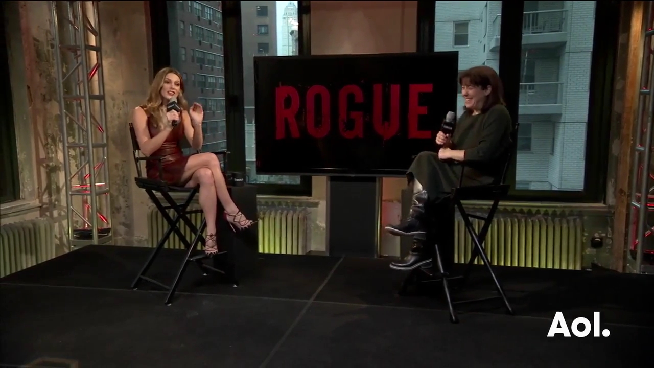 Ashley-Greene-dot_nl-6april2016AOLBuildSeries-Rouge0023.jpg