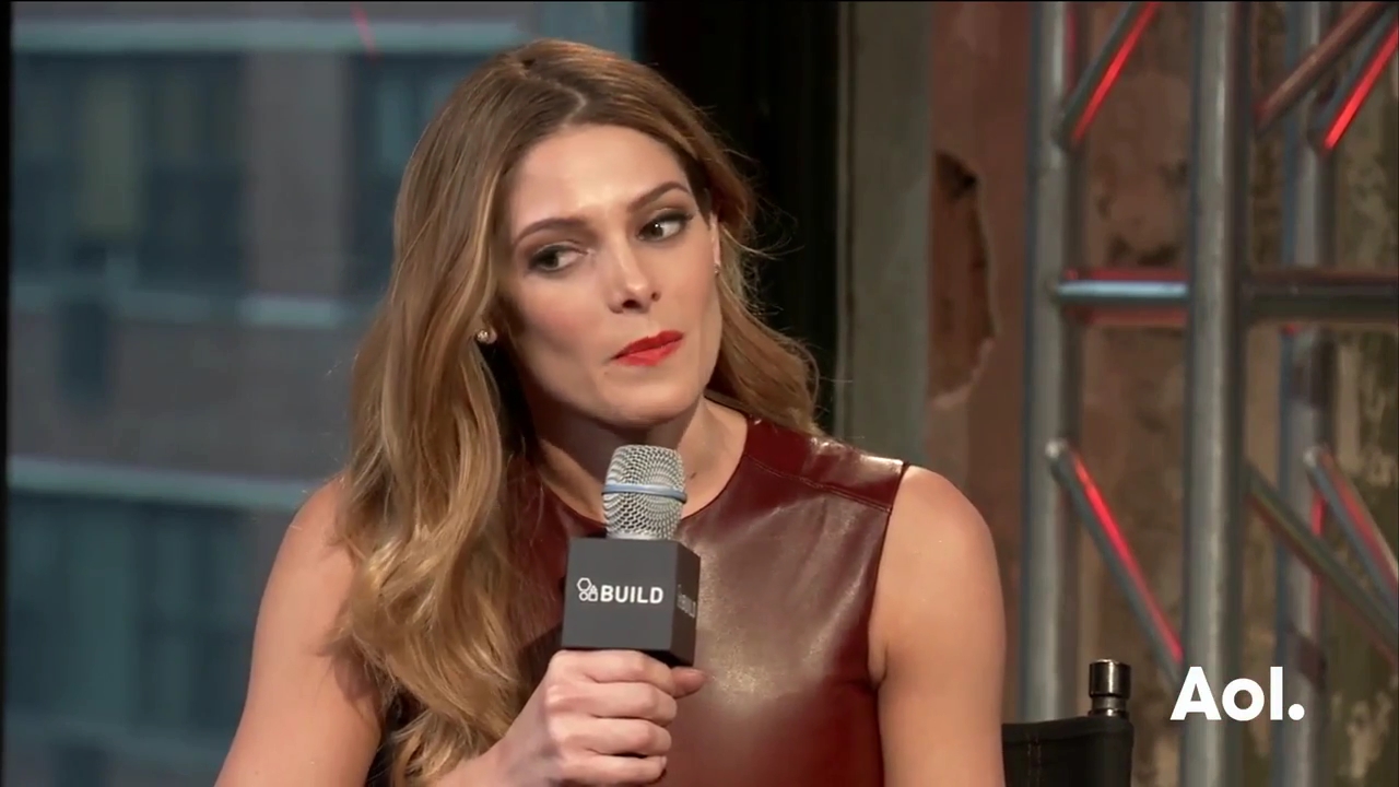 Ashley-Greene-dot_nl-6april2016AOLBuildSeries-Rouge0032.jpg