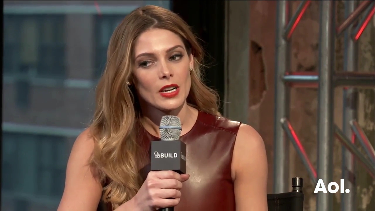 Ashley-Greene-dot_nl-6april2016AOLBuildSeries-Rouge0033.jpg