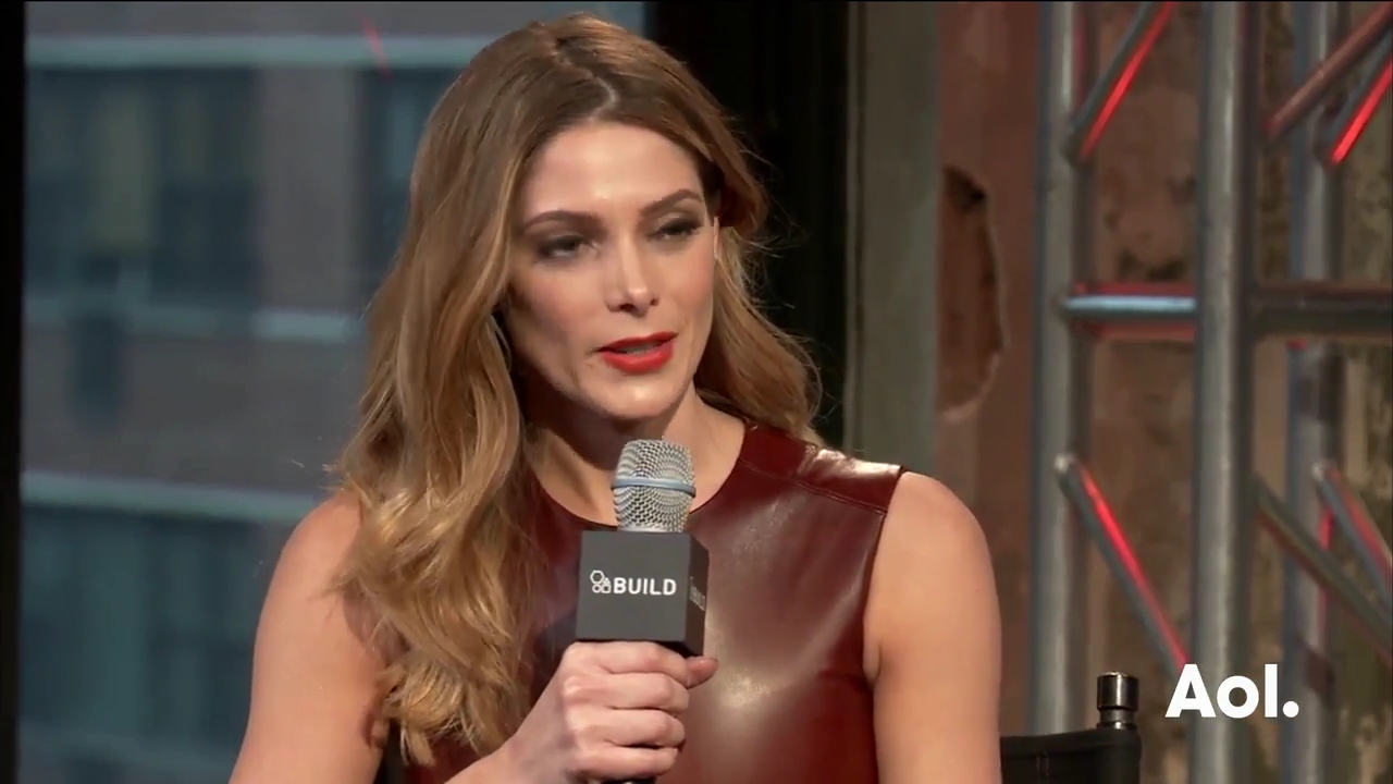 Ashley-Greene-dot_nl-6april2016AOLBuildSeries-Rouge0039.jpg