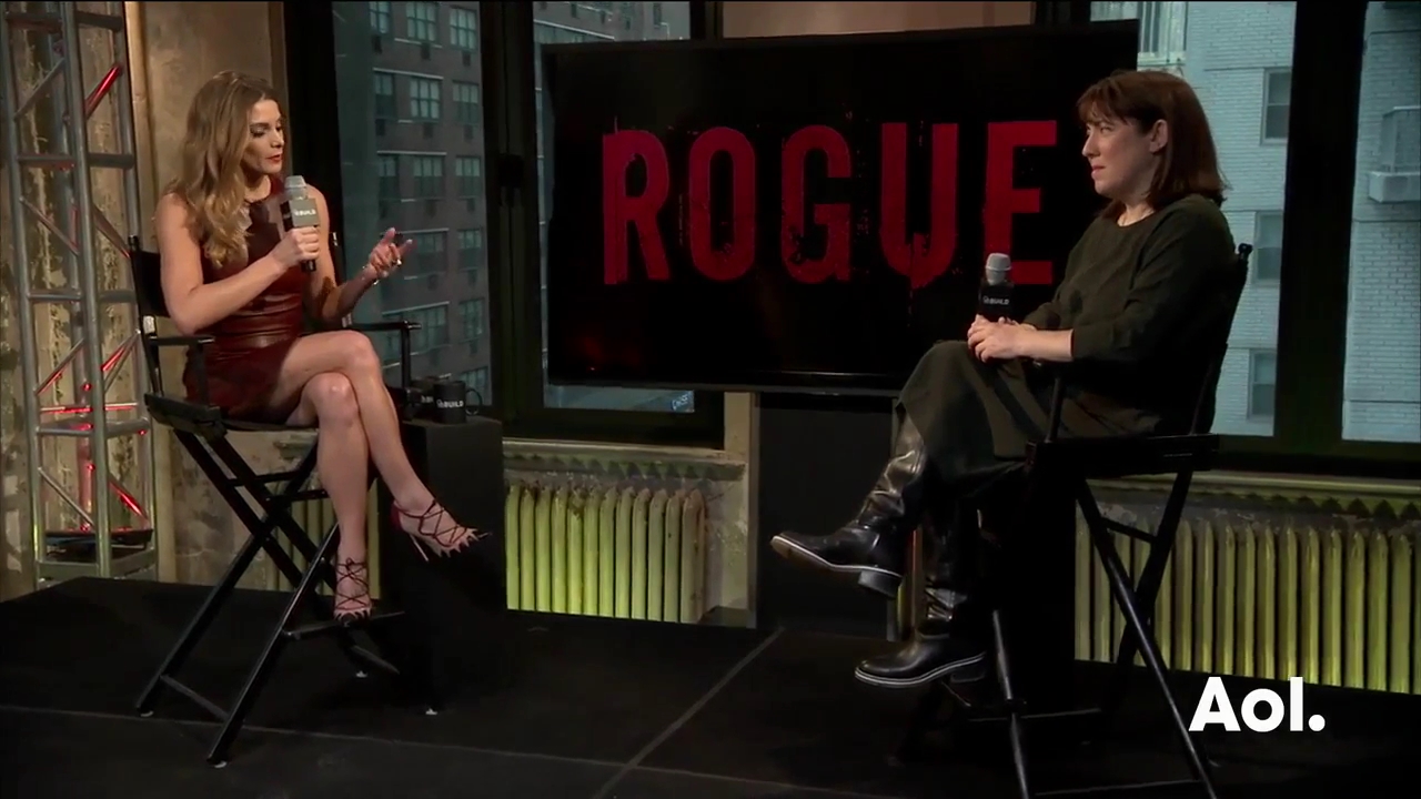 Ashley-Greene-dot_nl-6april2016AOLBuildSeries-Rouge0049.jpg