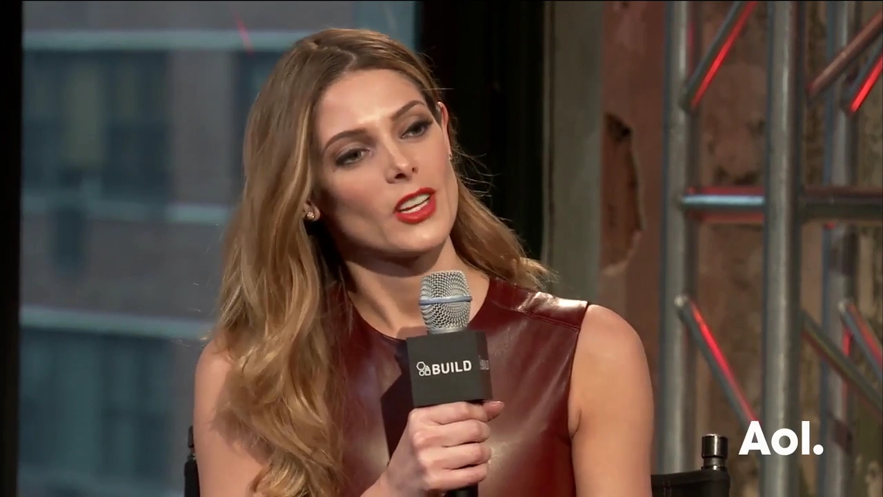 Ashley-Greene-dot_nl-6april2016AOLBuildSeries-Rouge0062.jpg