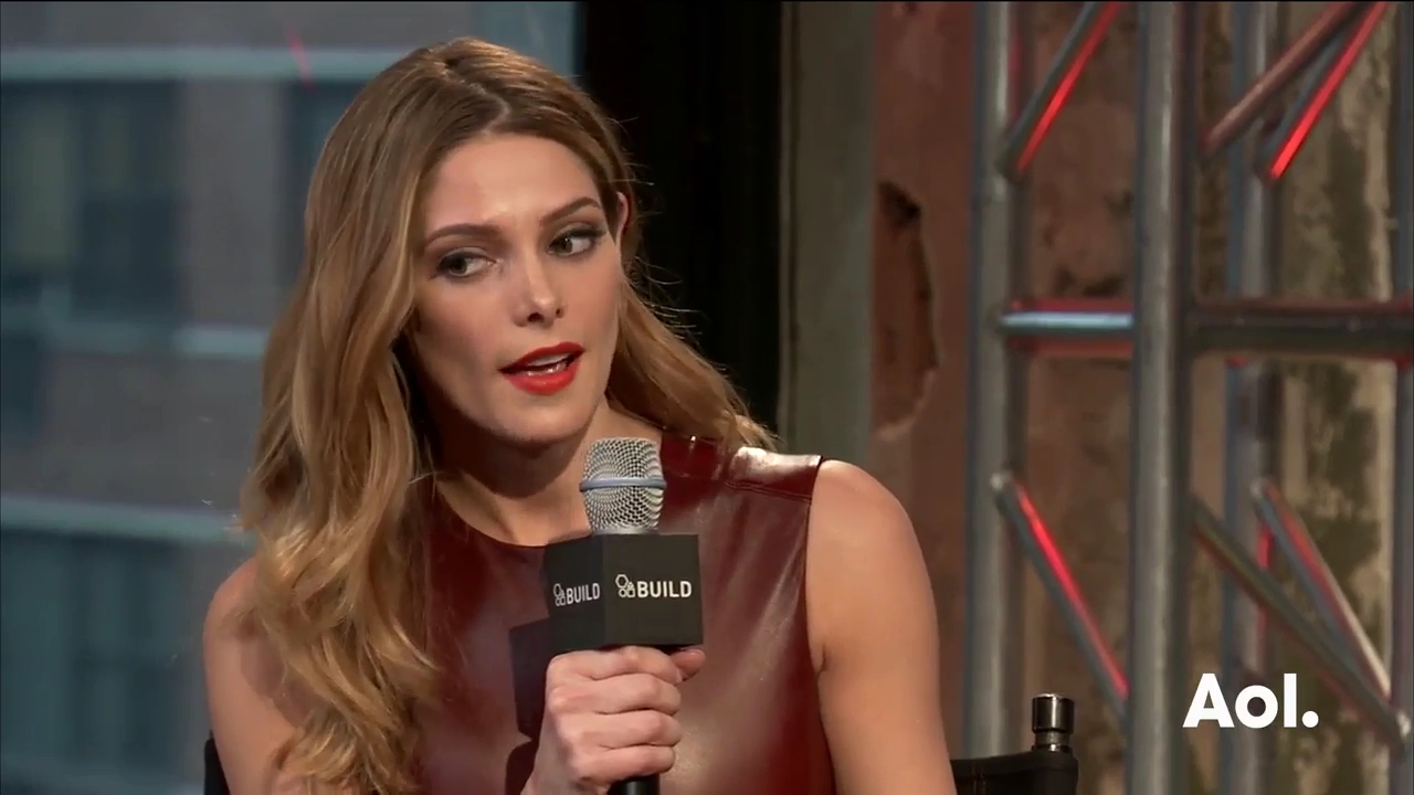 Ashley-Greene-dot_nl-6april2016AOLBuildSeries-Rouge0094.jpg