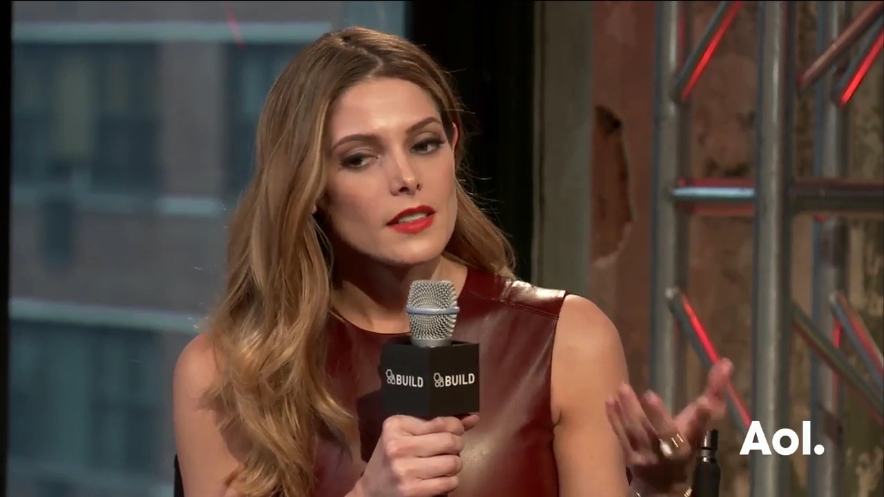Ashley-Greene-dot_nl-6april2016AOLBuildSeries-Rouge0117.jpg