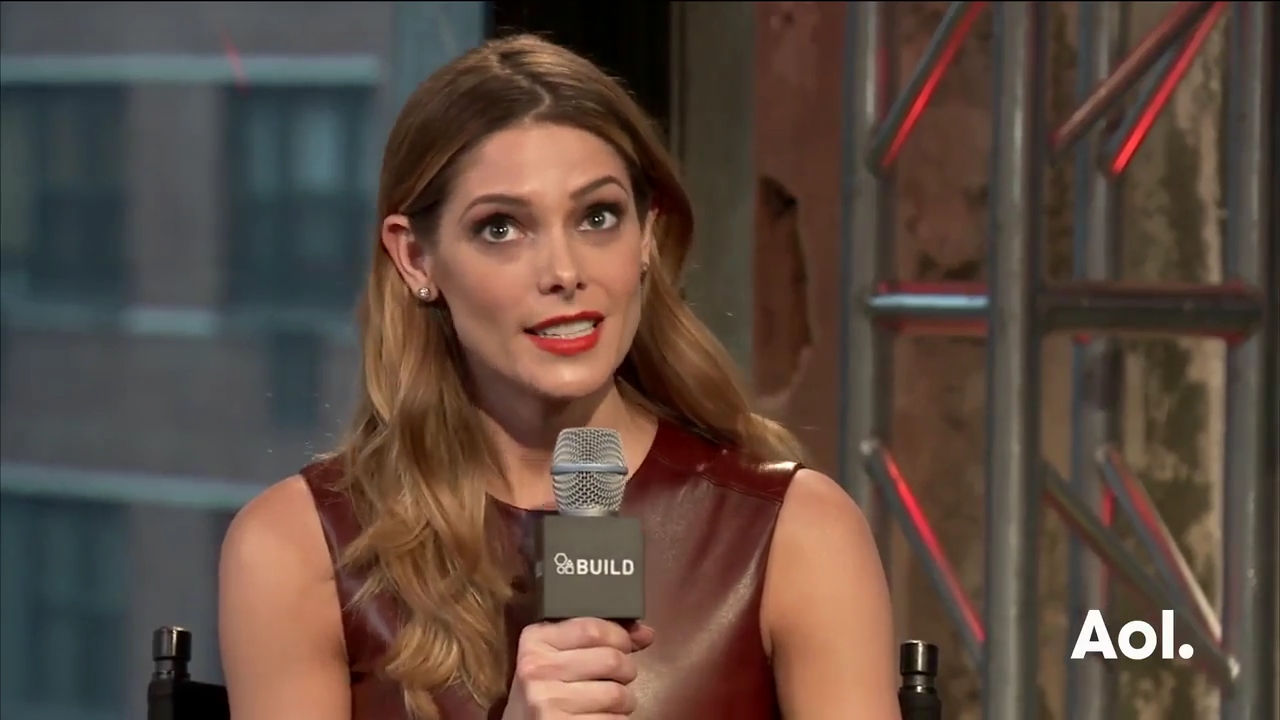 Ashley-Greene-dot_nl-6april2016AOLBuildSeries-Rouge0132.jpg