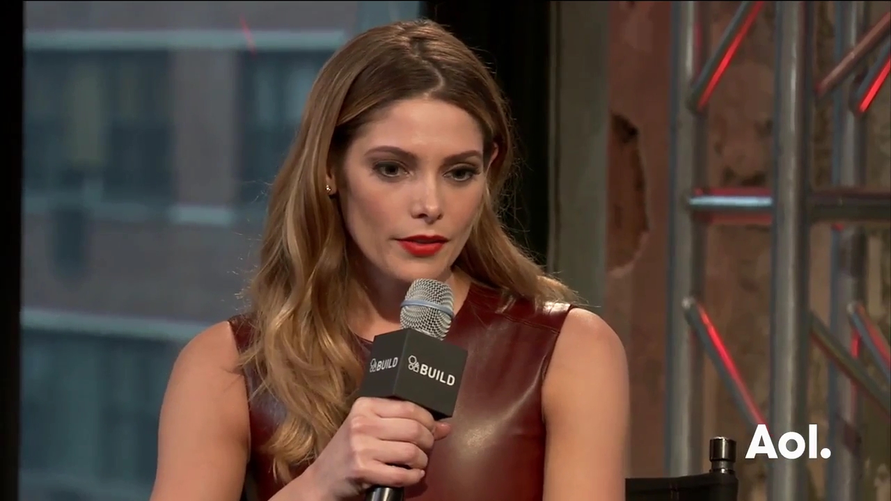 Ashley-Greene-dot_nl-6april2016AOLBuildSeries-Rouge0239.jpg