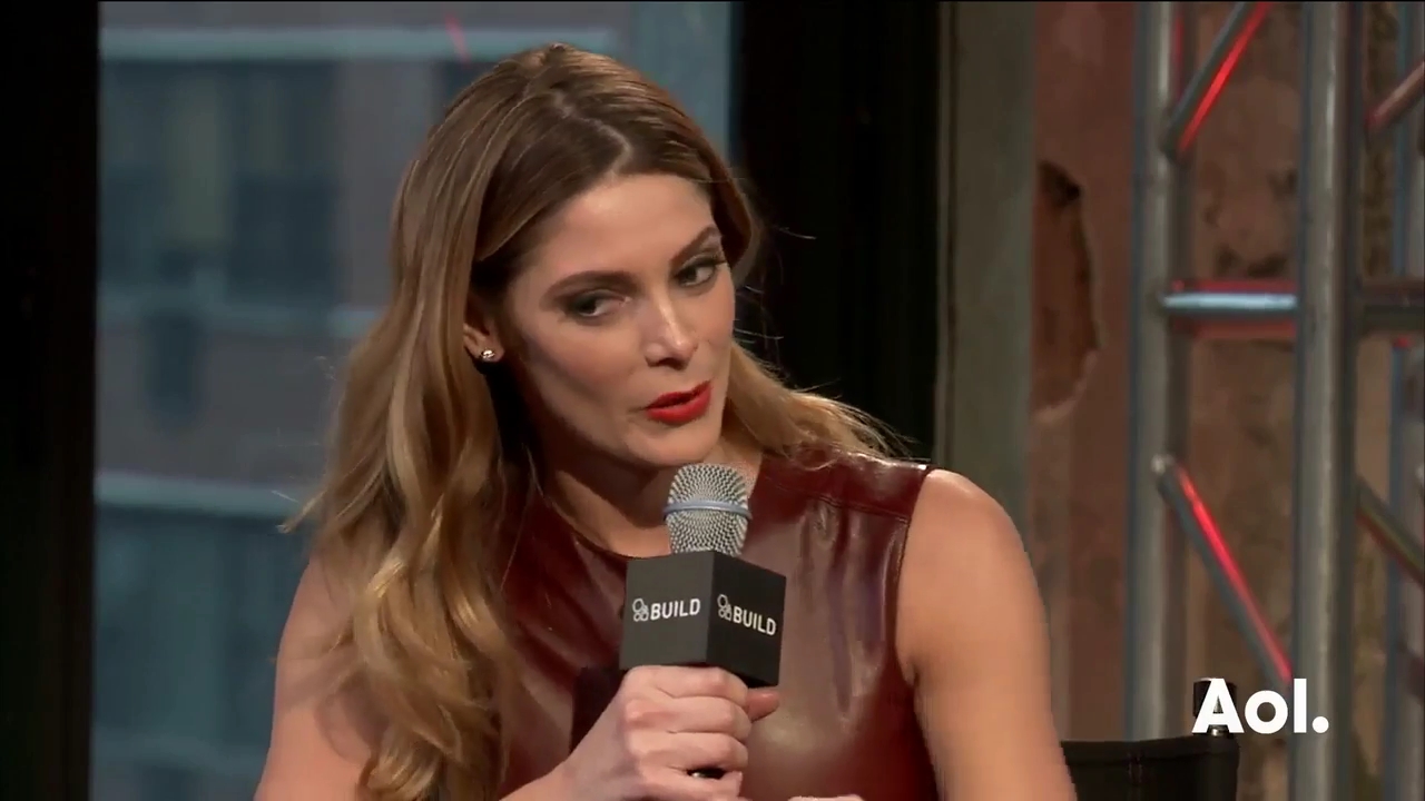 Ashley-Greene-dot_nl-6april2016AOLBuildSeries-Rouge0301.jpg