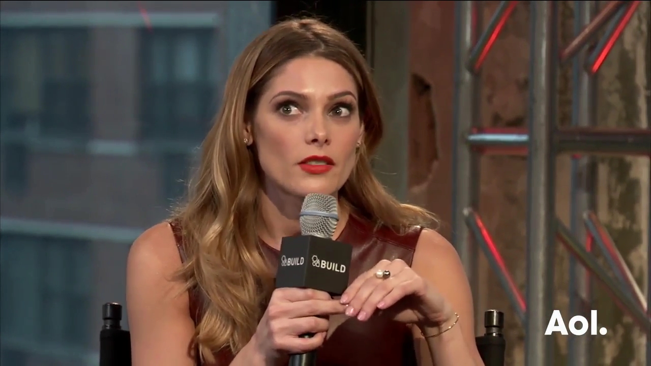Ashley-Greene-dot_nl-6april2016AOLBuildSeries-Rouge0304.jpg