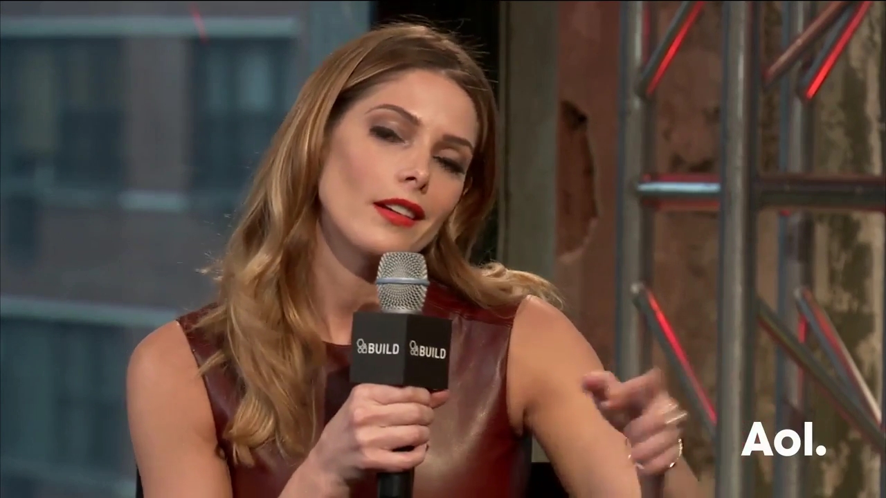 Ashley-Greene-dot_nl-6april2016AOLBuildSeries-Rouge0307.jpg