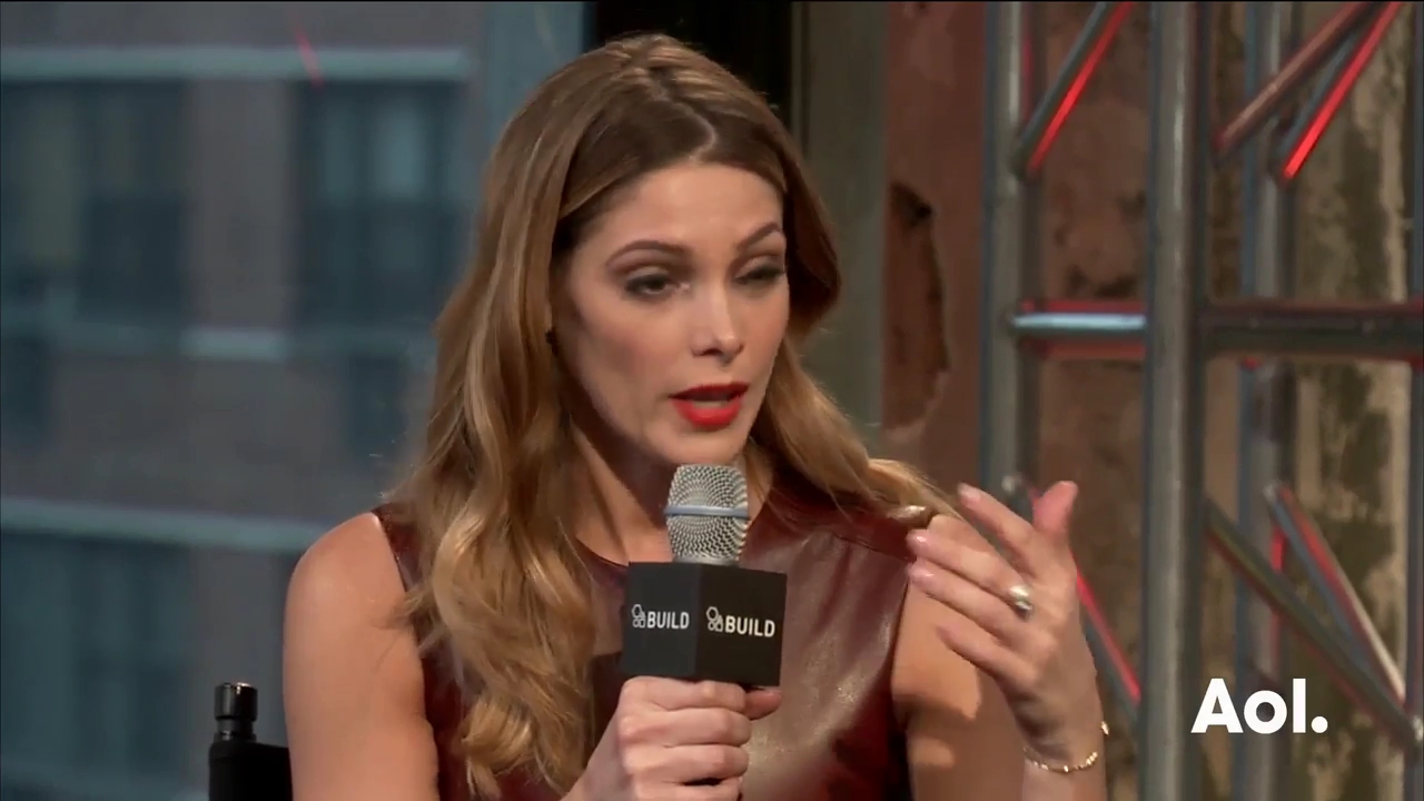 Ashley-Greene-dot_nl-6april2016AOLBuildSeries-Rouge0320.jpg