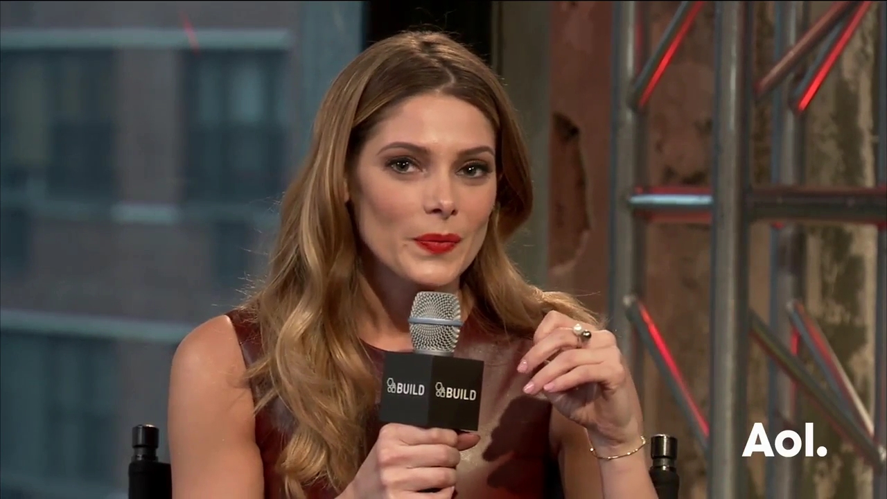 Ashley-Greene-dot_nl-6april2016AOLBuildSeries-Rouge0324.jpg