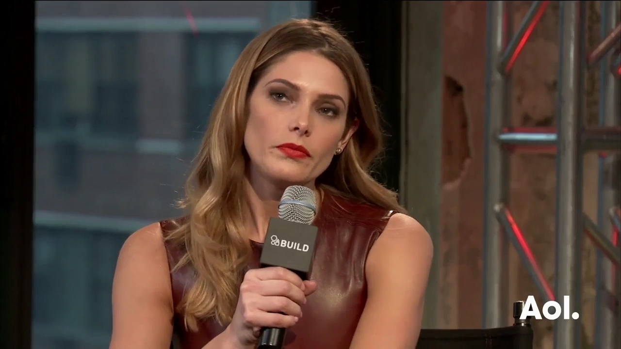 Ashley-Greene-dot_nl-6april2016AOLBuildSeries-Rouge0416.jpg