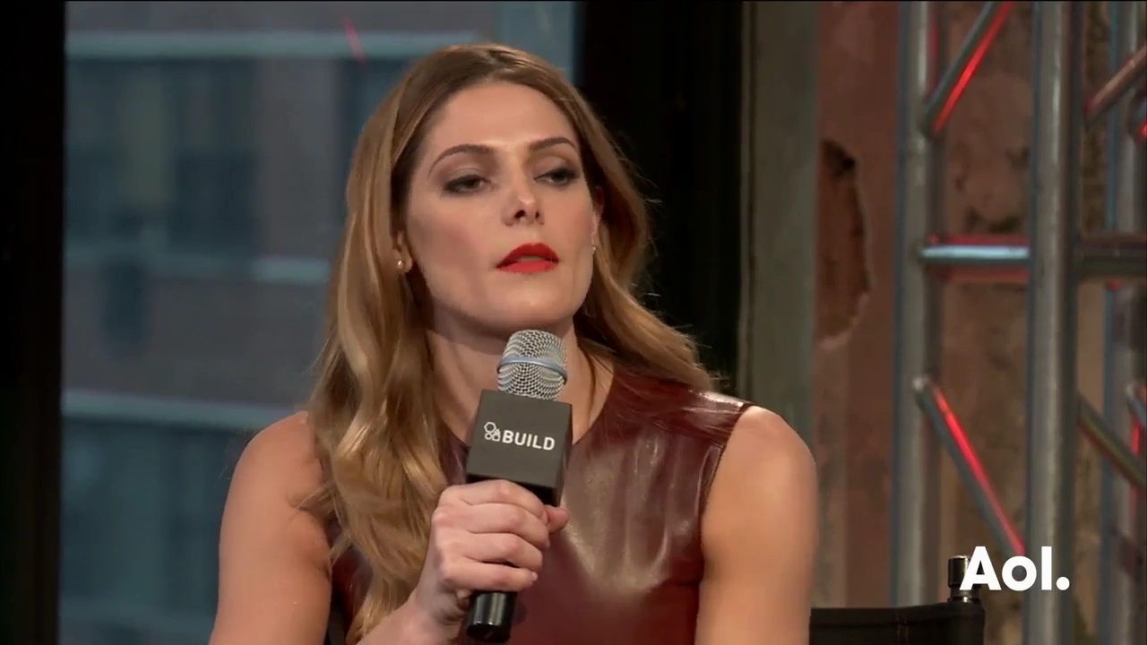 Ashley-Greene-dot_nl-6april2016AOLBuildSeries-Rouge0423.jpg