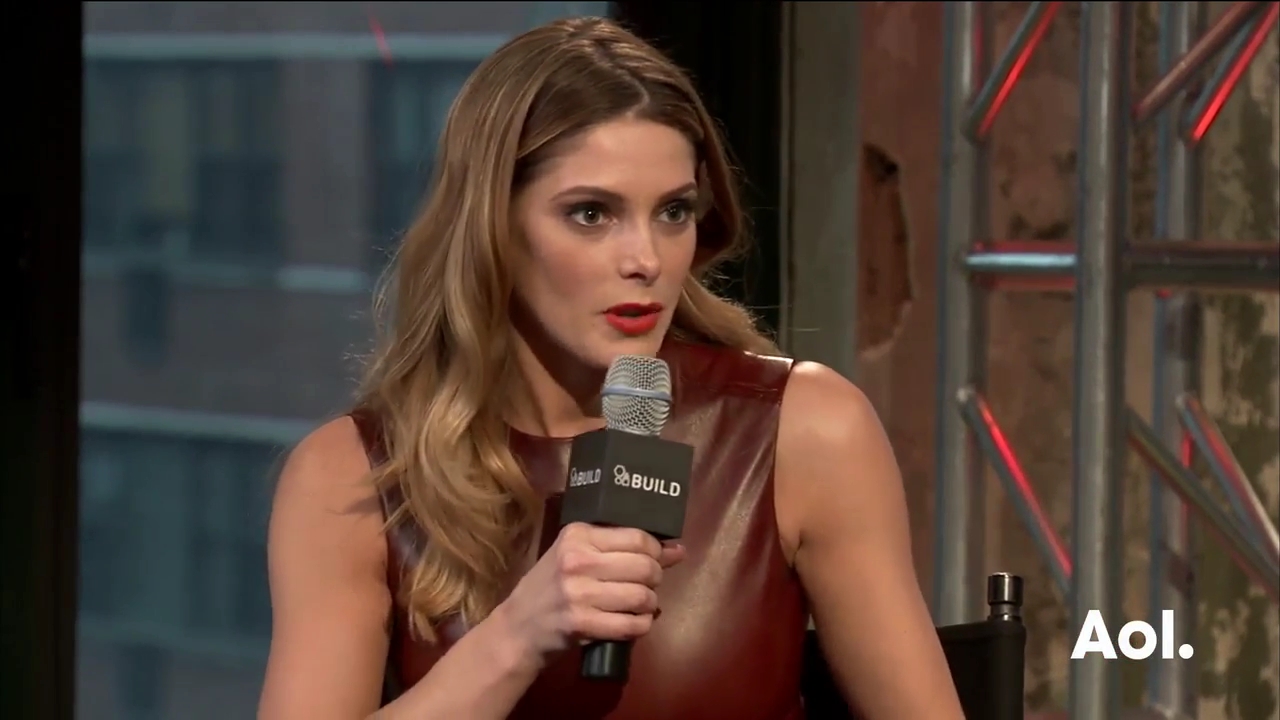 Ashley-Greene-dot_nl-6april2016AOLBuildSeries-Rouge0517.jpg