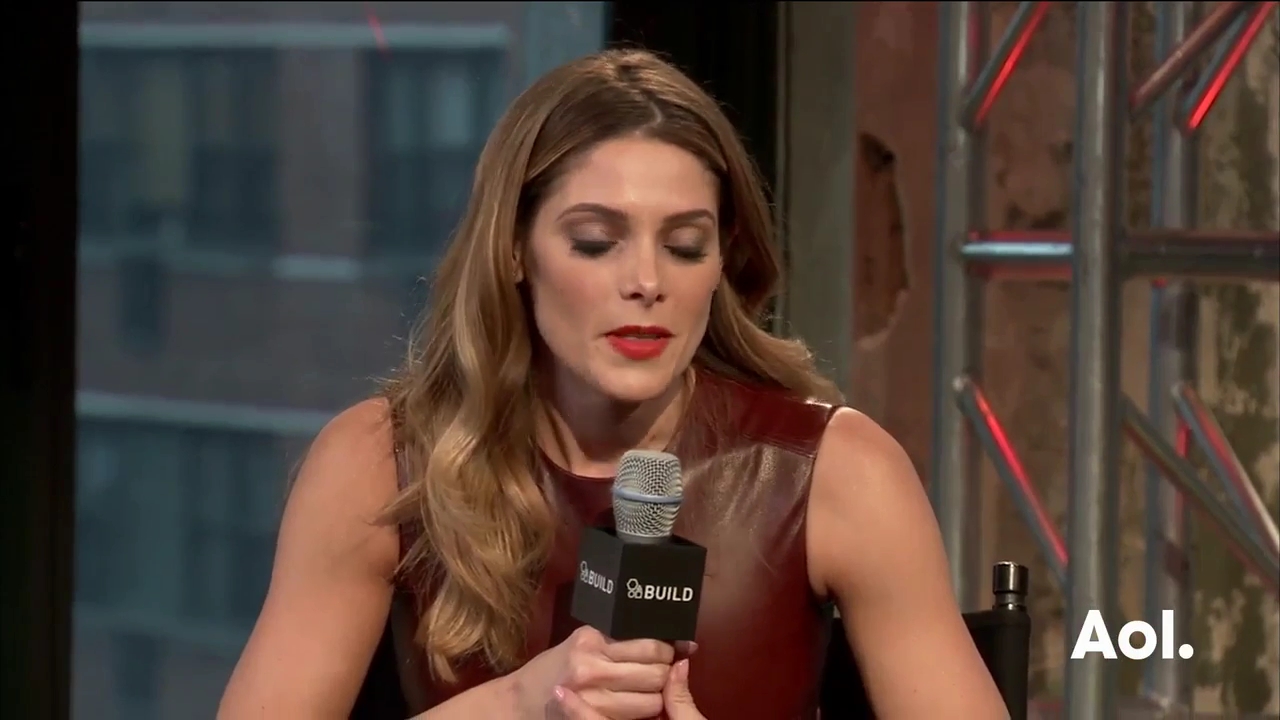 Ashley-Greene-dot_nl-6april2016AOLBuildSeries-Rouge0519.jpg
