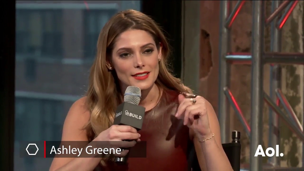 Ashley-Greene-dot_nl-6april2016AOLBuildSeries-Rouge0544.jpg