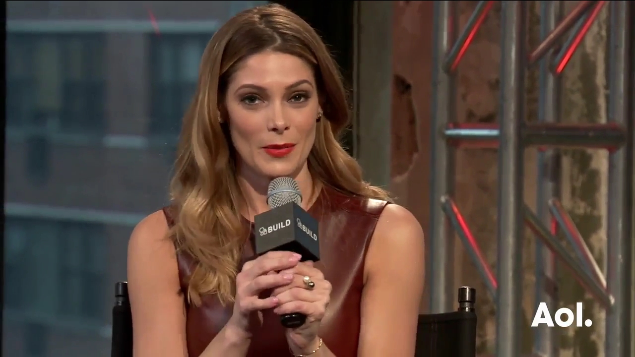 Ashley-Greene-dot_nl-6april2016AOLBuildSeries-Rouge0574.jpg