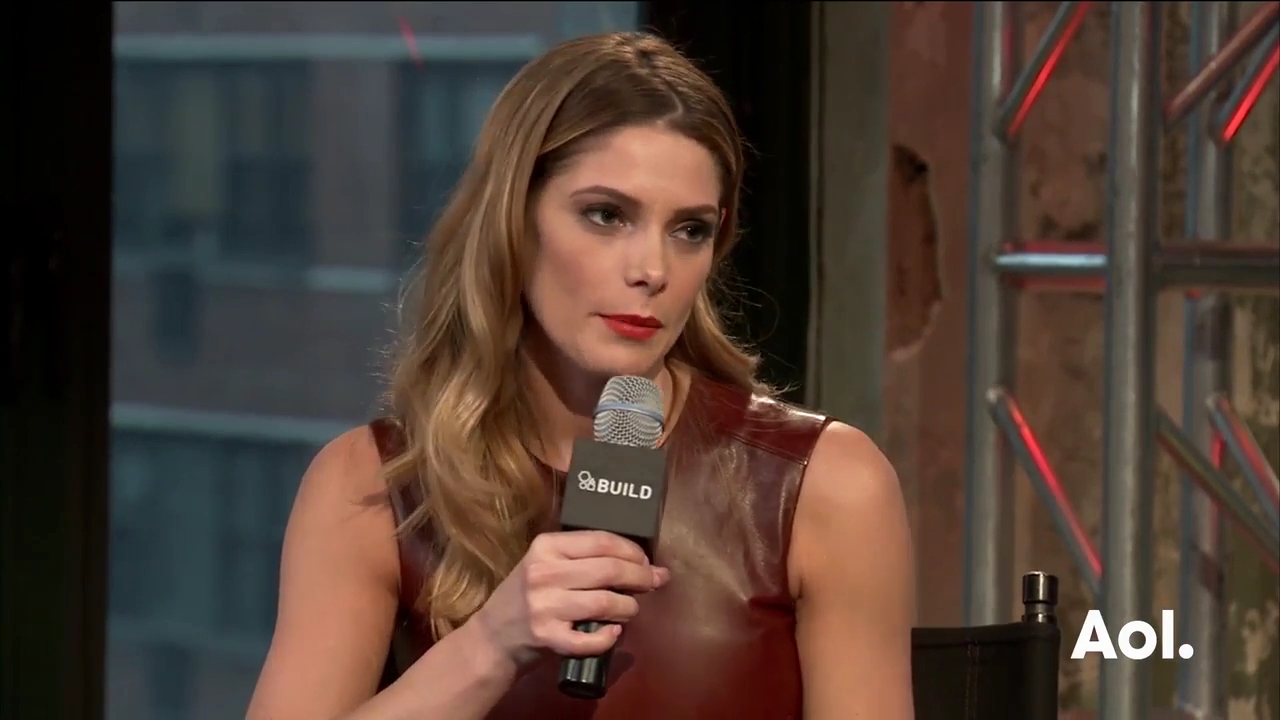 Ashley-Greene-dot_nl-6april2016AOLBuildSeries-Rouge0659.jpg