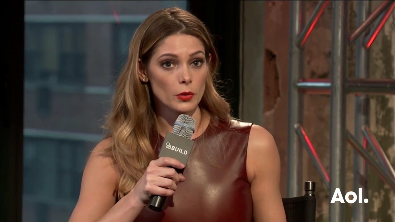 Ashley-Greene-dot_nl-6april2016AOLBuildSeries-Rouge0808.jpg