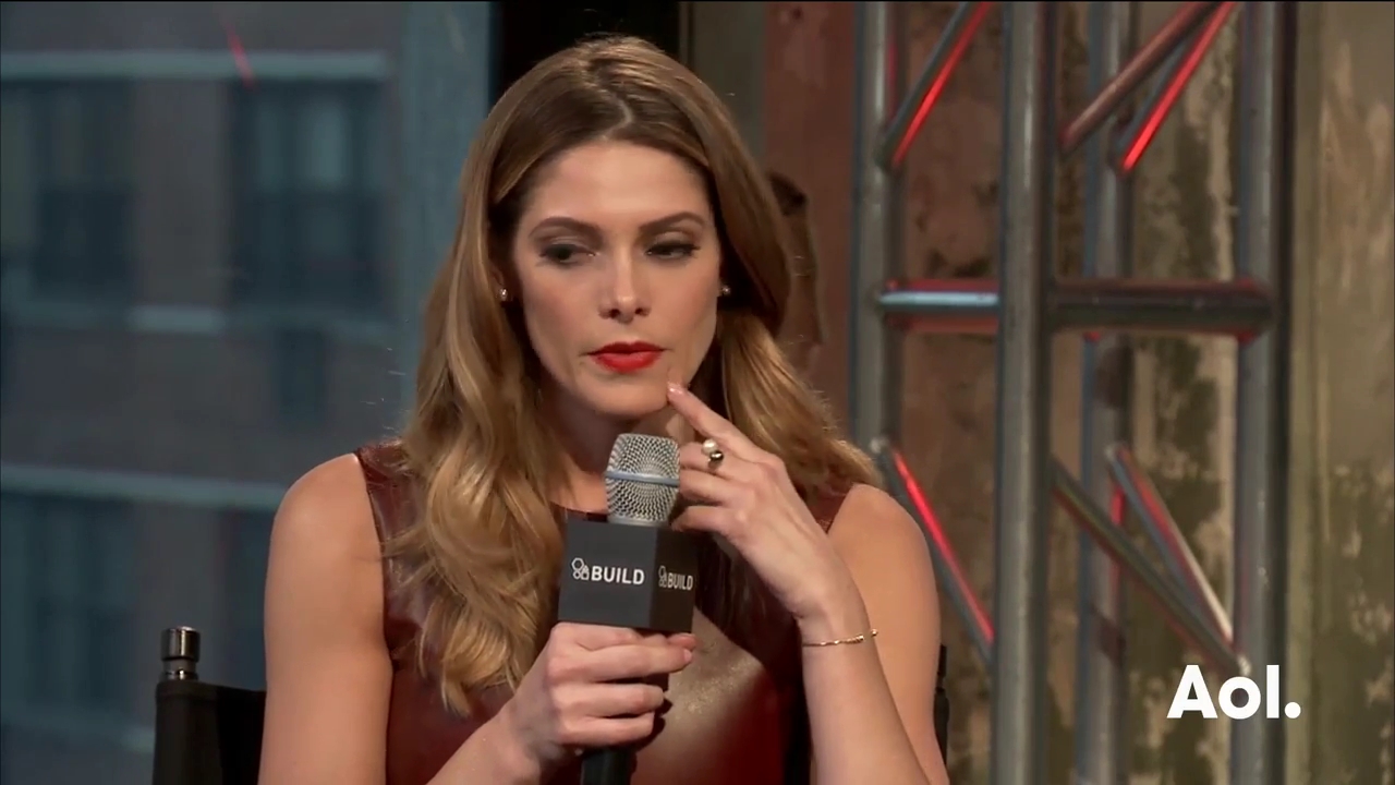 Ashley-Greene-dot_nl-6april2016AOLBuildSeries-Rouge1027.jpg