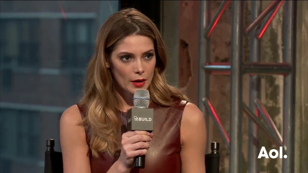 Ashley-Greene-dot_nl-6april2016AOLBuildSeries-Rouge1123.jpg