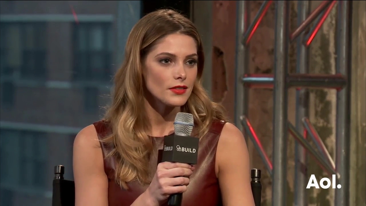 Ashley-Greene-dot_nl-6april2016AOLBuildSeries-Rouge1132.jpg