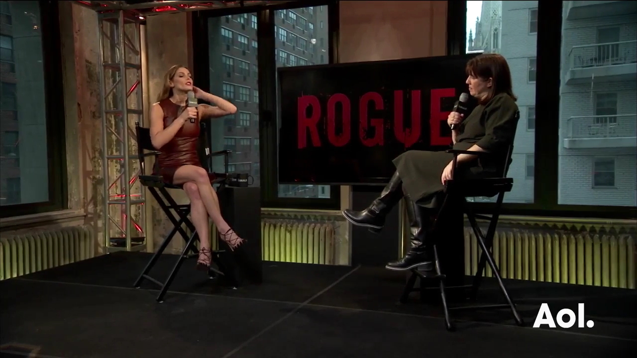 Ashley-Greene-dot_nl-6april2016AOLBuildSeries-Rouge1499.jpg