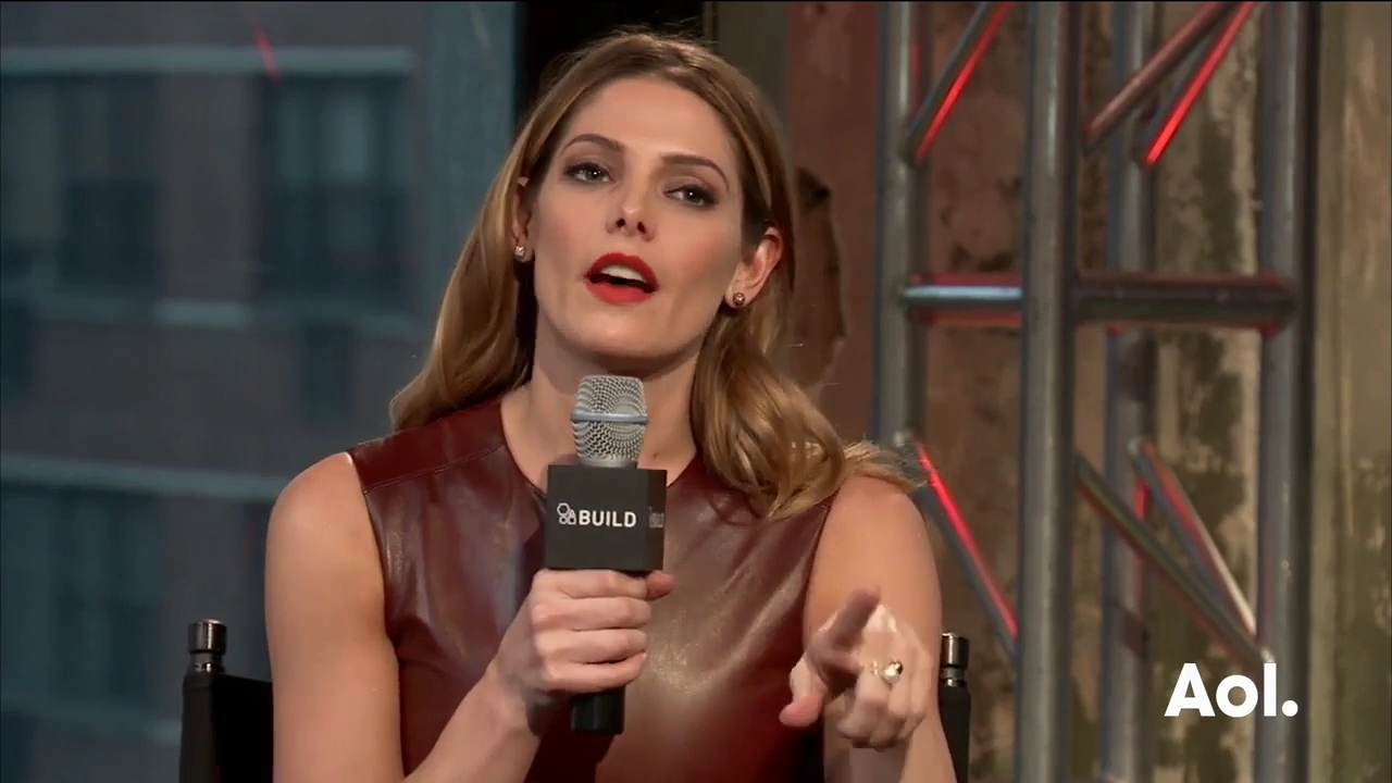 Ashley-Greene-dot_nl-6april2016AOLBuildSeries-Rouge1515.jpg