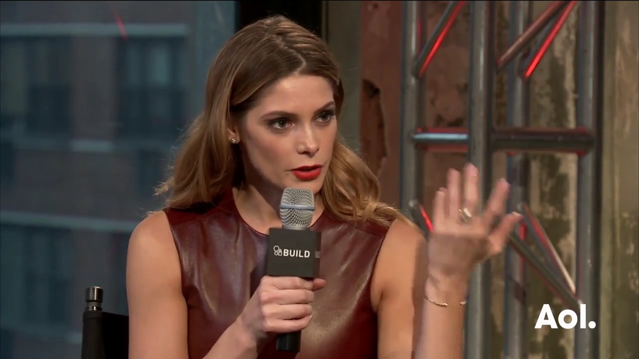 Ashley-Greene-dot_nl-6april2016AOLBuildSeries-Rouge1525.jpg