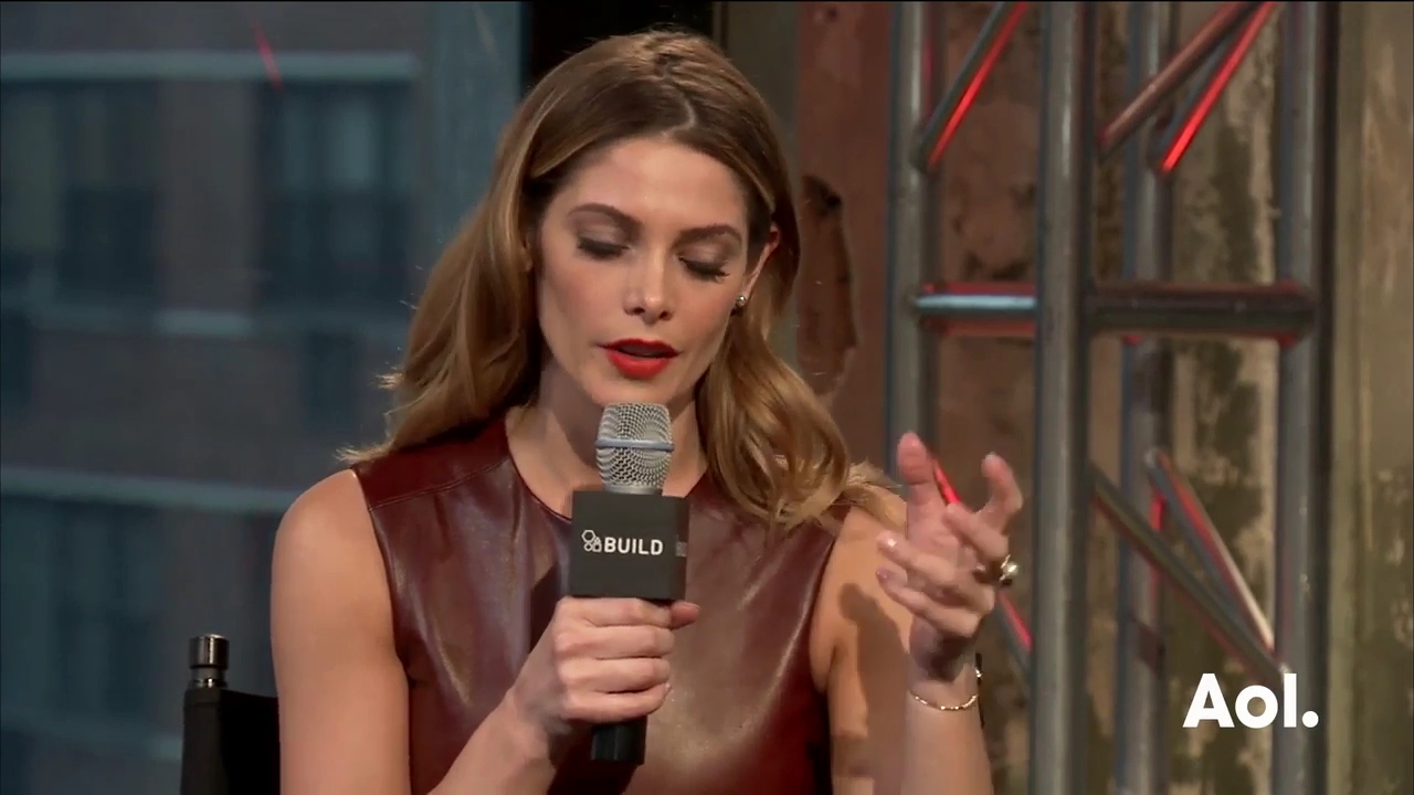Ashley-Greene-dot_nl-6april2016AOLBuildSeries-Rouge1527.jpg