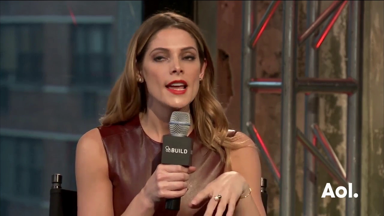 Ashley-Greene-dot_nl-6april2016AOLBuildSeries-Rouge1540.jpg