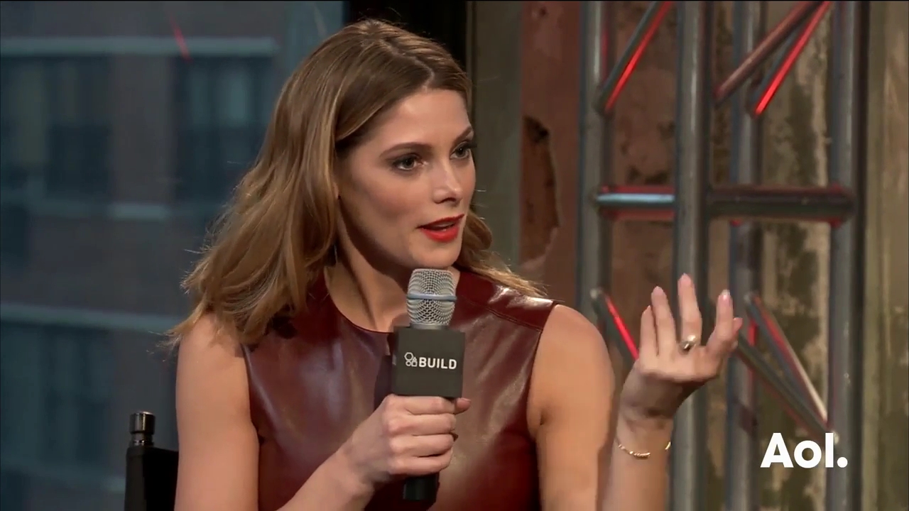 Ashley-Greene-dot_nl-6april2016AOLBuildSeries-Rouge1562.jpg