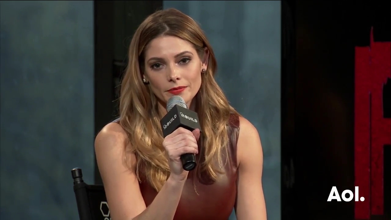 Ashley-Greene-dot_nl-6april2016AOLBuildSeries-Rouge1933.jpg