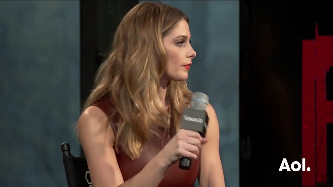 Ashley-Greene-dot_nl-6april2016AOLBuildSeries-Rouge1934.jpg