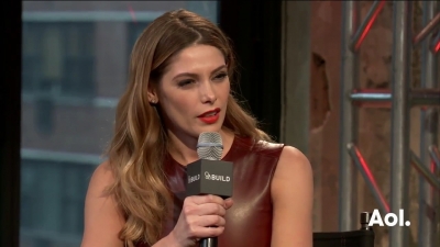 Ashley-Greene-dot_nl-6april2016AOLBuildSeries-Rouge0230.jpg