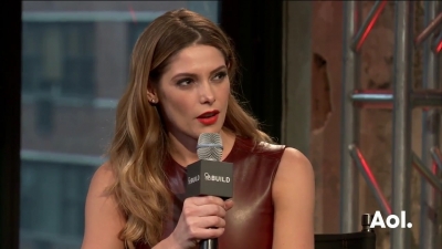 Ashley-Greene-dot_nl-6april2016AOLBuildSeries-Rouge0231.jpg