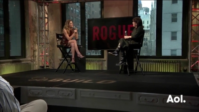 Ashley-Greene-dot_nl-6april2016AOLBuildSeries-Rouge0481.jpg