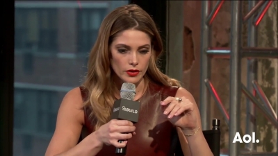 Ashley-Greene-dot_nl-6april2016AOLBuildSeries-Rouge0547.jpg