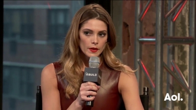 Ashley-Greene-dot_nl-6april2016AOLBuildSeries-Rouge0601.jpg