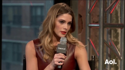 Ashley-Greene-dot_nl-6april2016AOLBuildSeries-Rouge0604.jpg