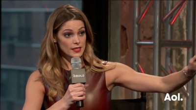 Ashley-Greene-dot_nl-6april2016AOLBuildSeries-Rouge0912.jpg