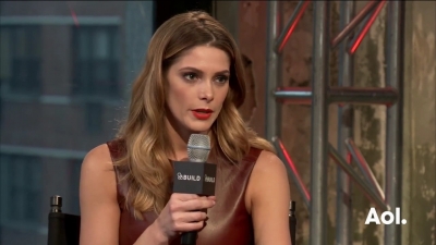 Ashley-Greene-dot_nl-6april2016AOLBuildSeries-Rouge1030.jpg