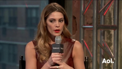 Ashley-Greene-dot_nl-6april2016AOLBuildSeries-Rouge1058.jpg