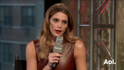 Ashley-Greene-dot_nl-6april2016AOLBuildSeries-Rouge1115.jpg